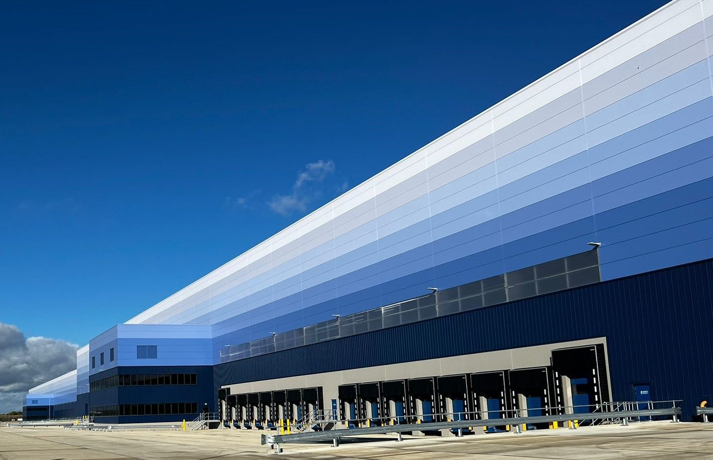 Fashion industry logistics provides takes almost 600,000 sq ft at Magna Park | TheBusinessDesk.com