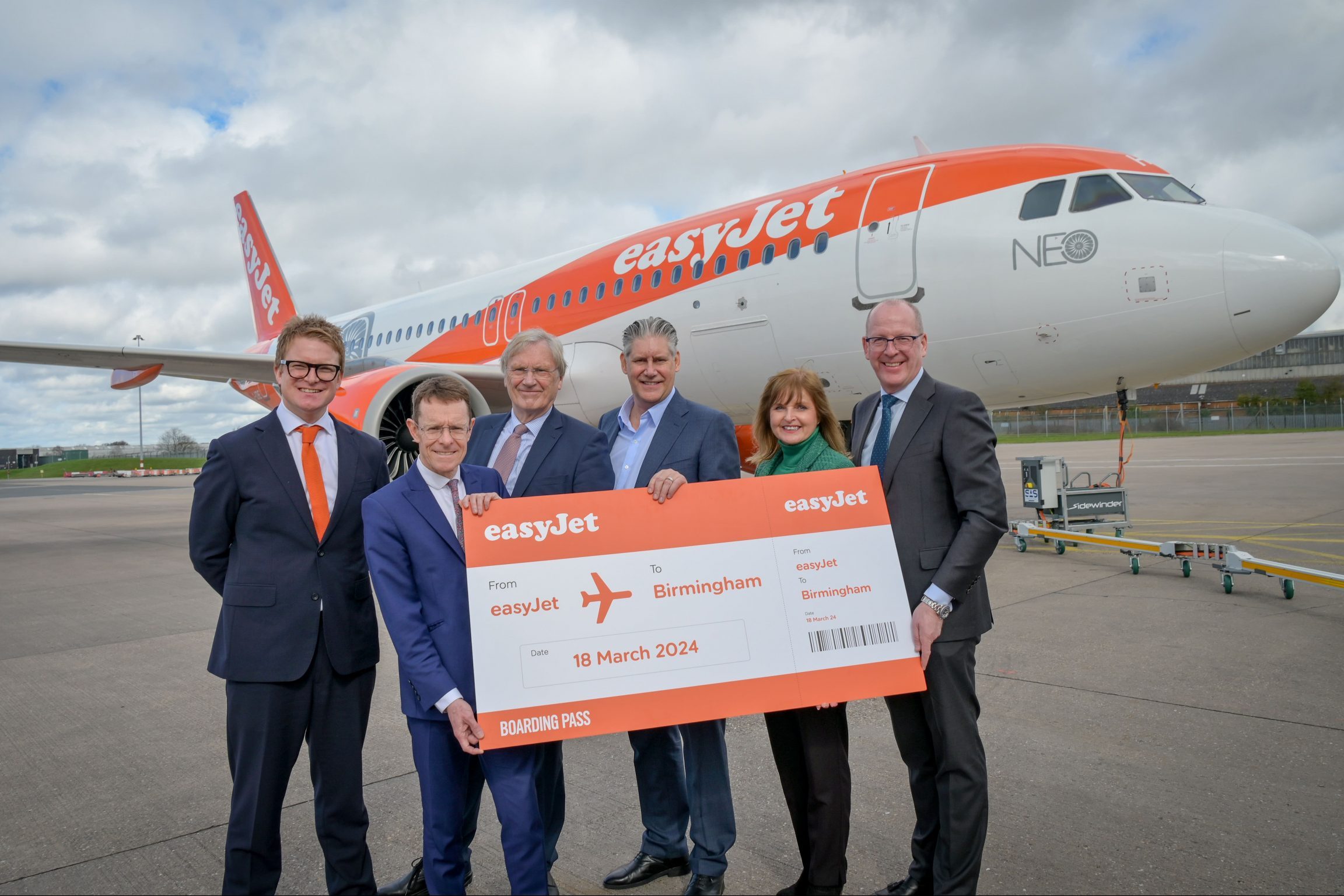 easyJet opens first new UK base in over a decade | TheBusinessDesk.com